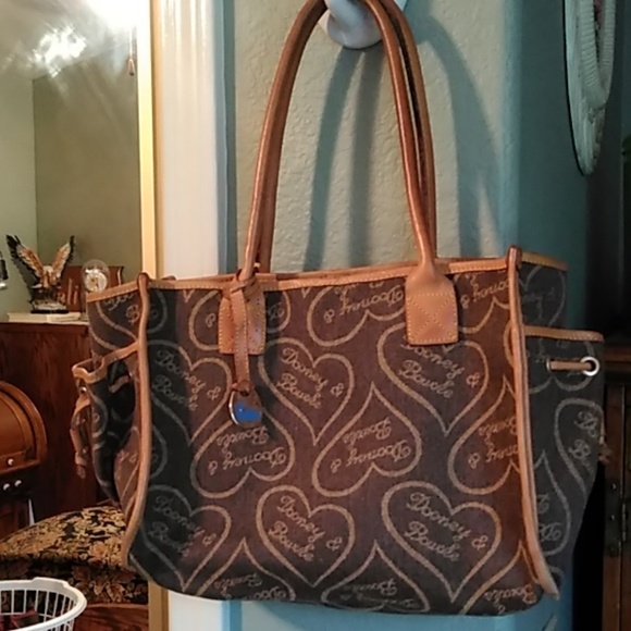 Dooney & Bourke Handbags - Dooney and Burke satchel